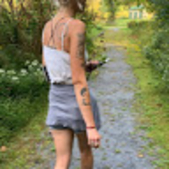 Meet your Posher, Jacqueline - Picture 1 of 1